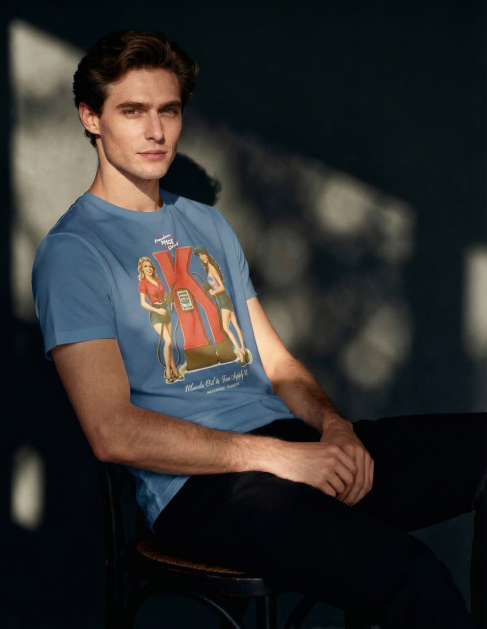 Retro “K” Graphic Oversized T-Shirt – Blue